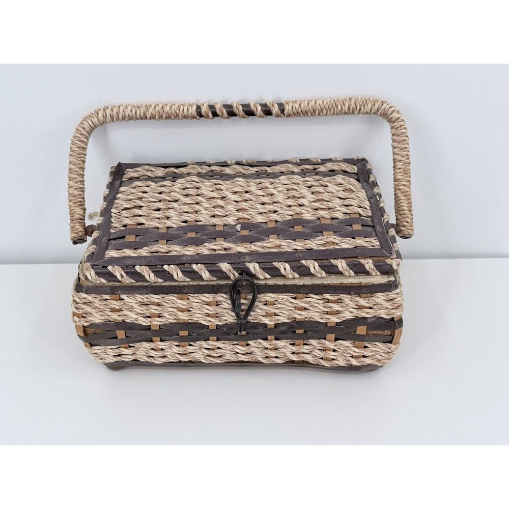 Vintage Dritz Woven Wicker Sewing Basket Handle Grandma Granny Craft Storage